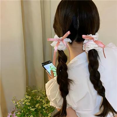 纯真小镇的夫人